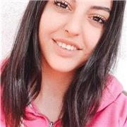 Ragazza diplomata al liceo delle scienze umane e che frequenta l'università di scienze dell'educazione offre servizio di doposcuola presso il mio domicilio a ragazzi dalle elementari alle superiori per ogni materia